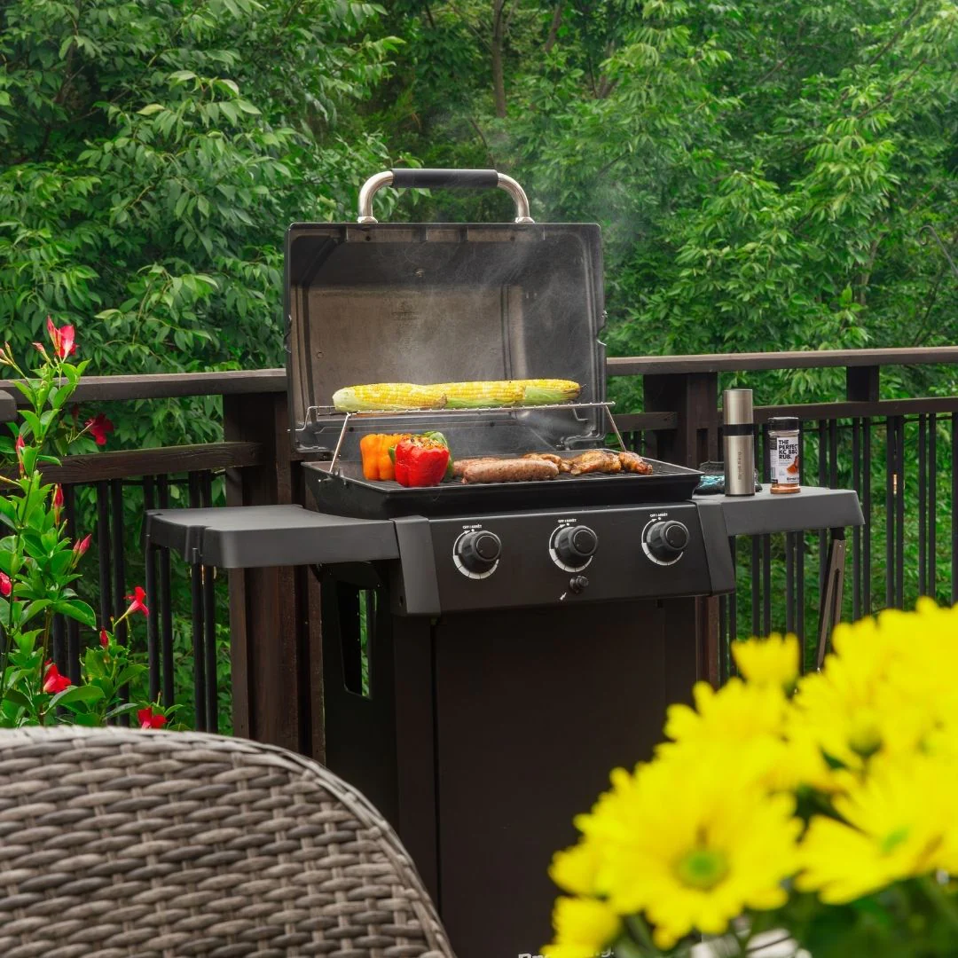 Broil King Gem Gas BBQ 310 'Shadow' - Image 4