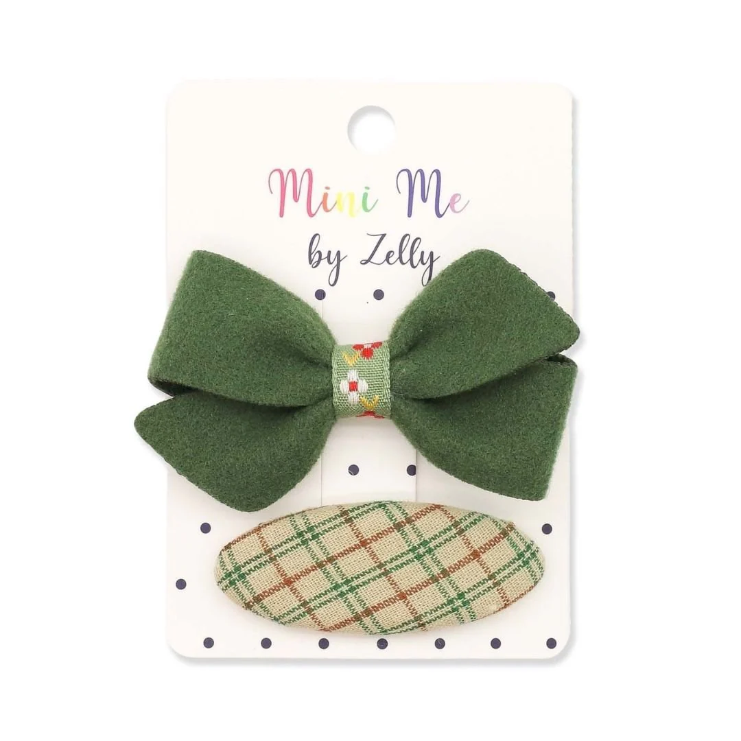 Child's Pair Of Cotton Hair Slides - Image 6