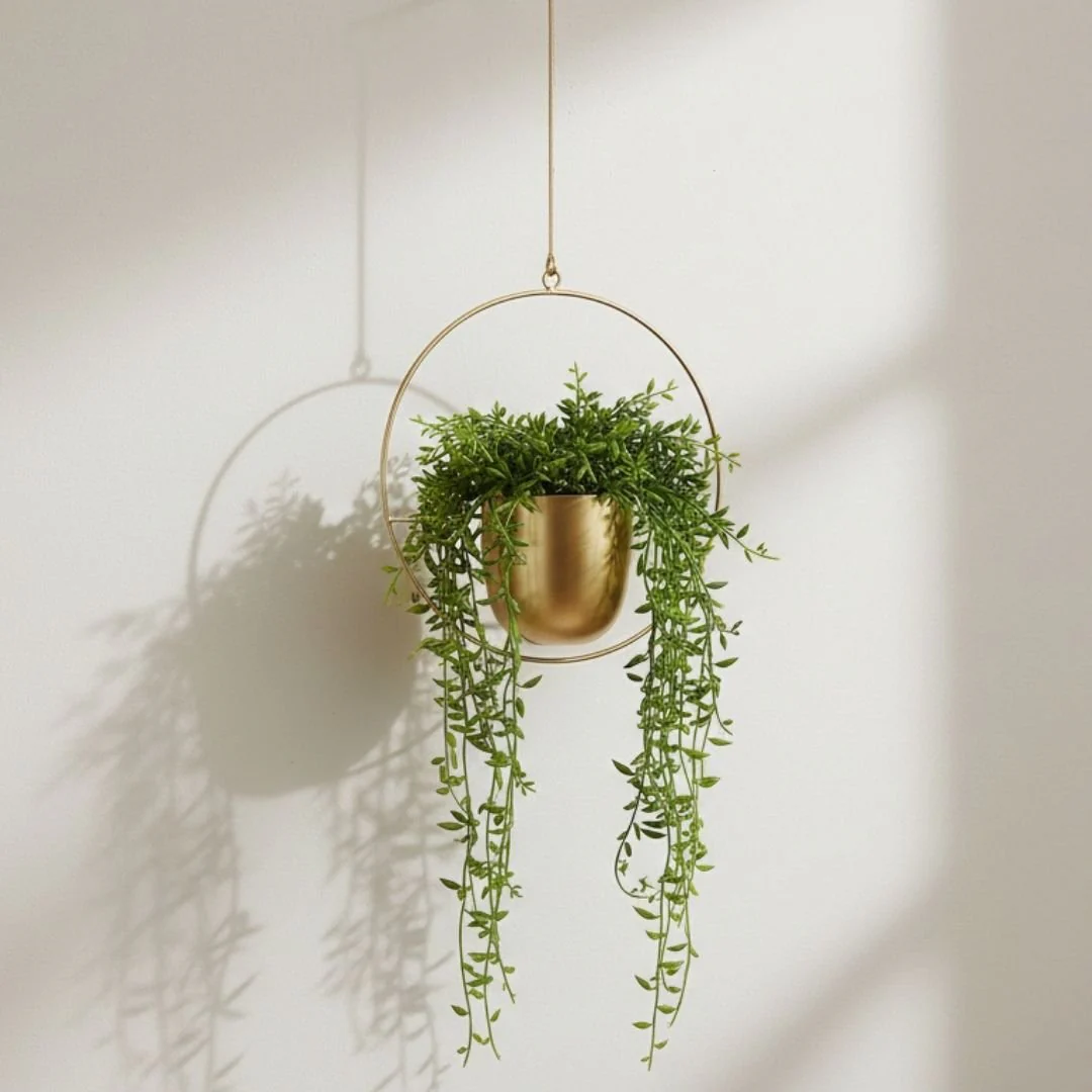 Dexter Hanging Plant Pot Gold