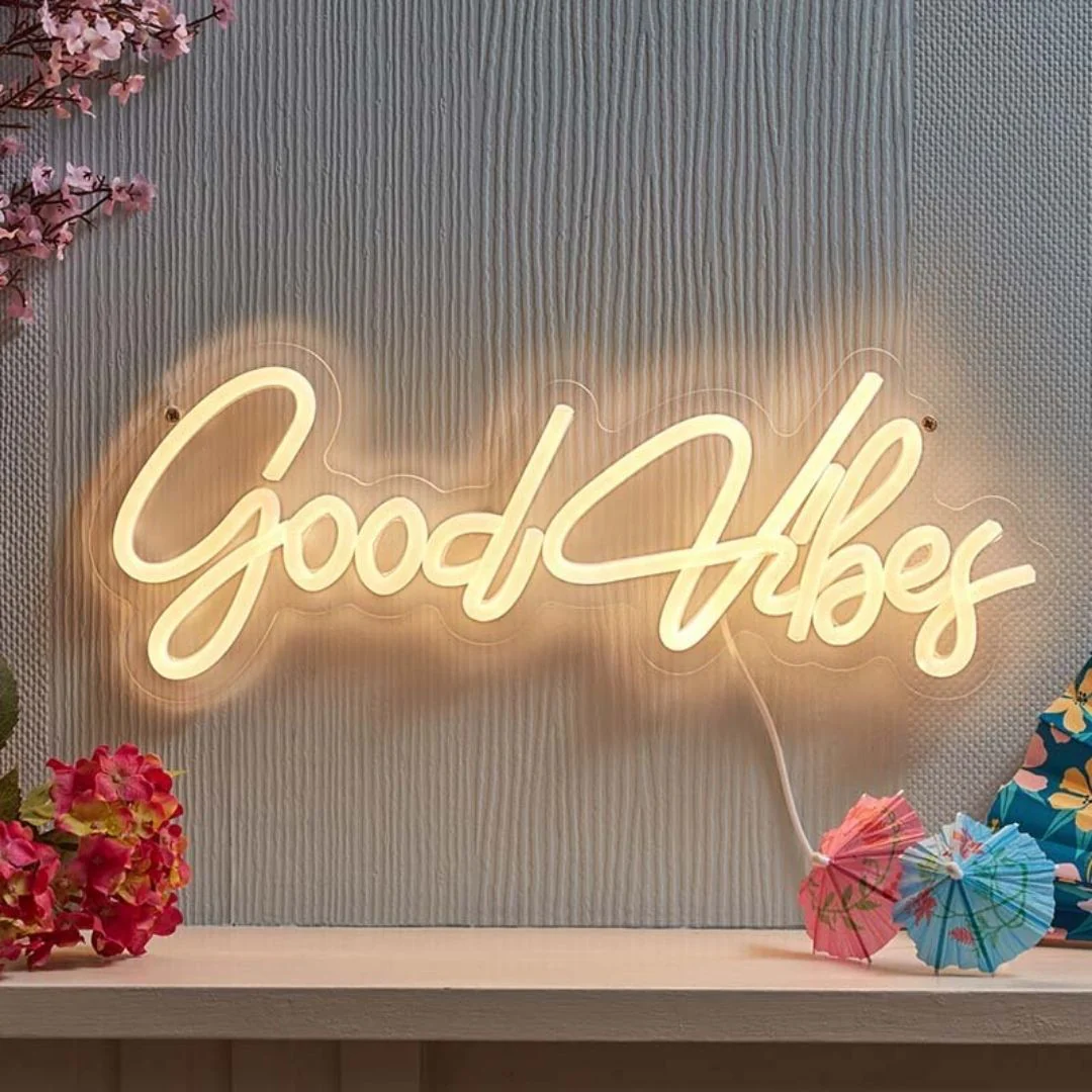 NeonEsque Sign - Good Vibes