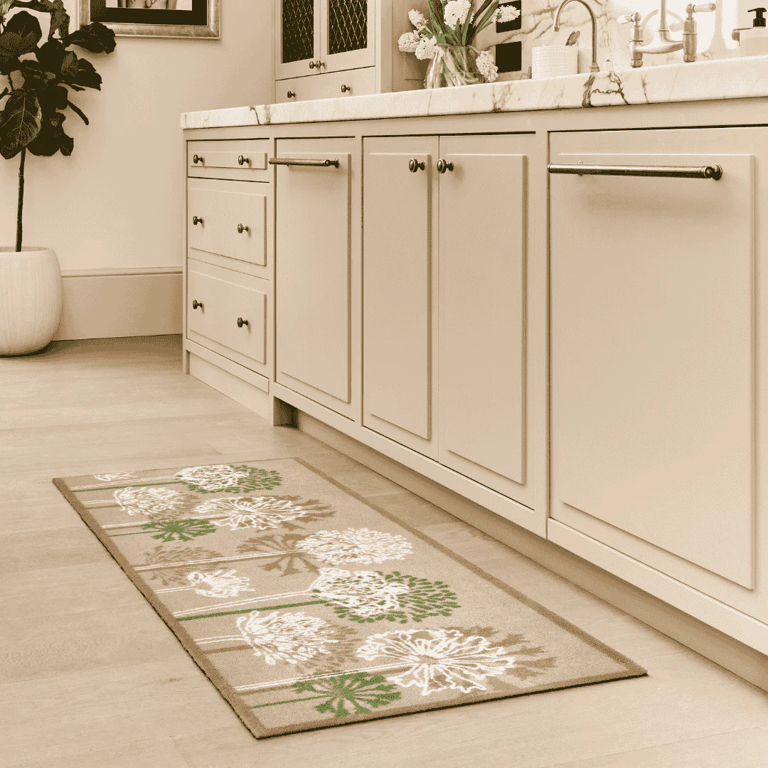 Hug Rug Runner Dandelions