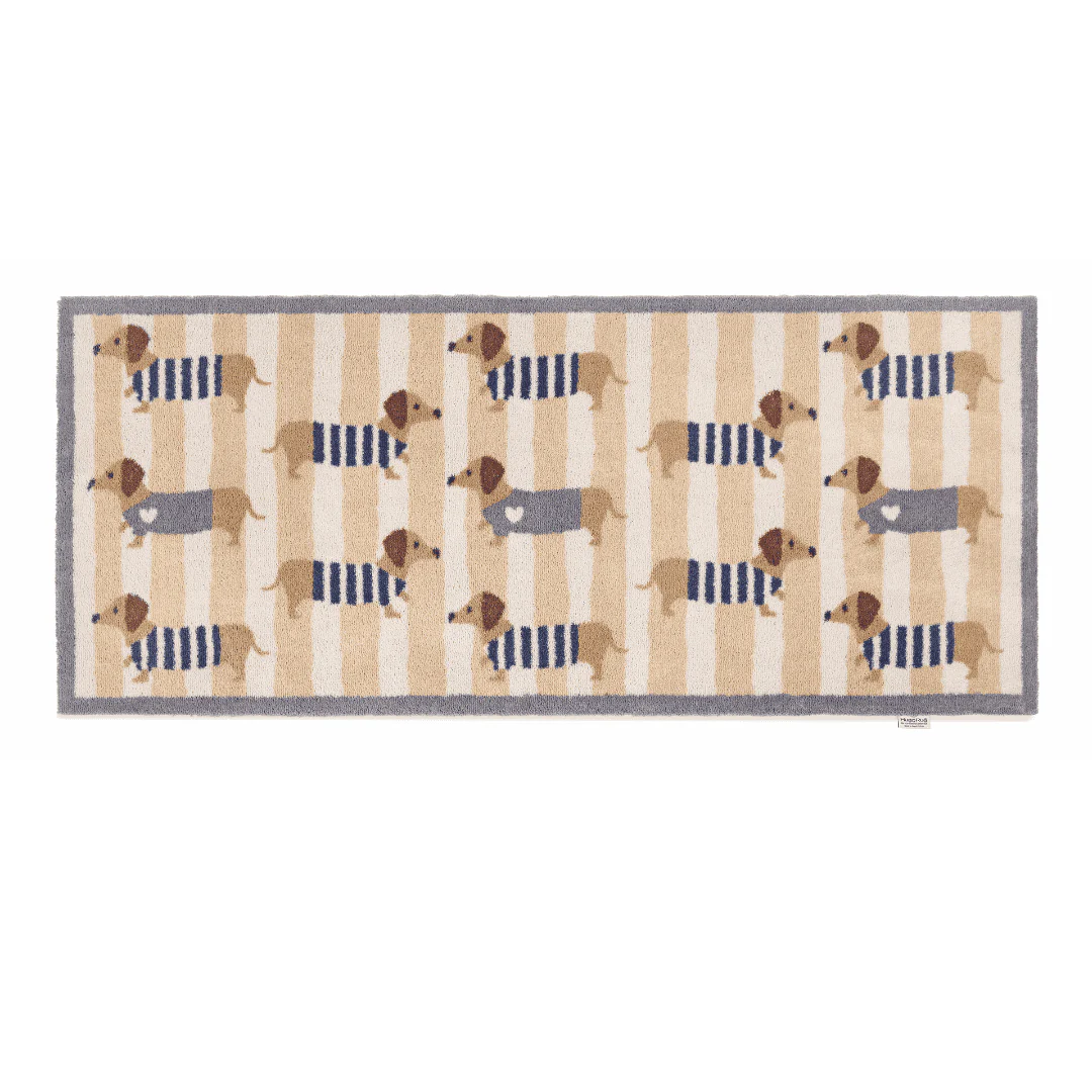 Hug Rug Runner Sausage Dog Chic - Image 2
