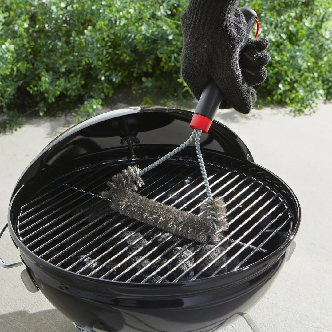 Weber BBQ Three-Sided Grill Brush 30.5cm - Image 3