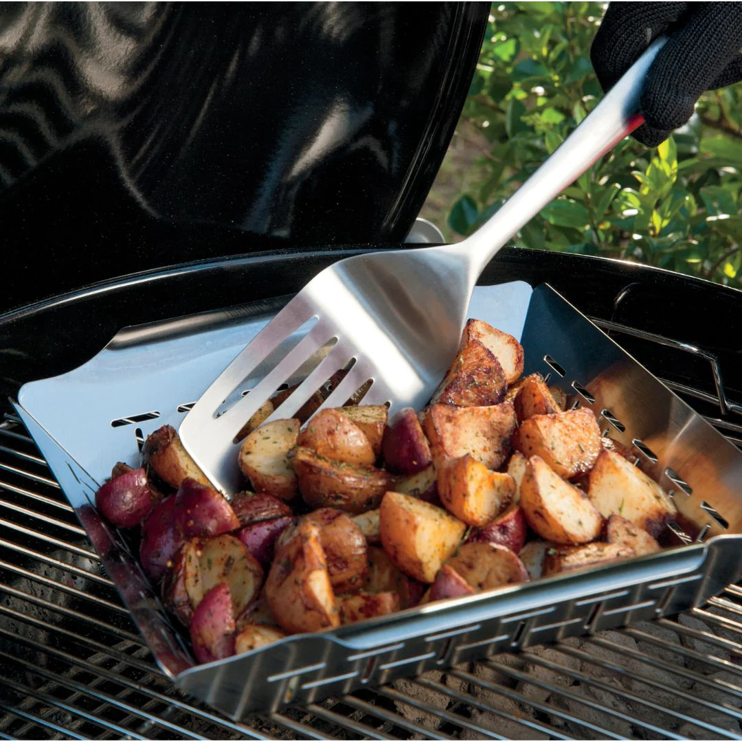 Weber Deluxe Grilling Basket Large - Image 2